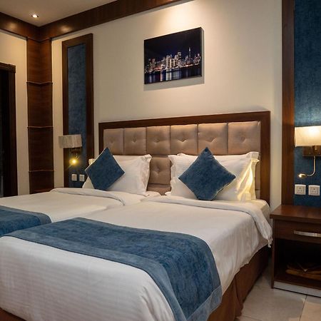 Innyar Hotel Рияд Екстериор снимка
