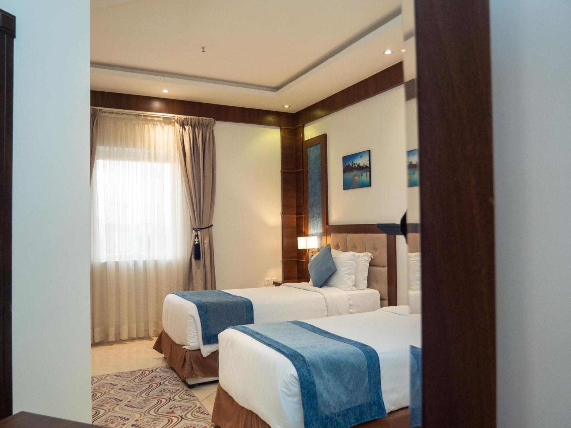 Innyar Hotel Рияд Екстериор снимка