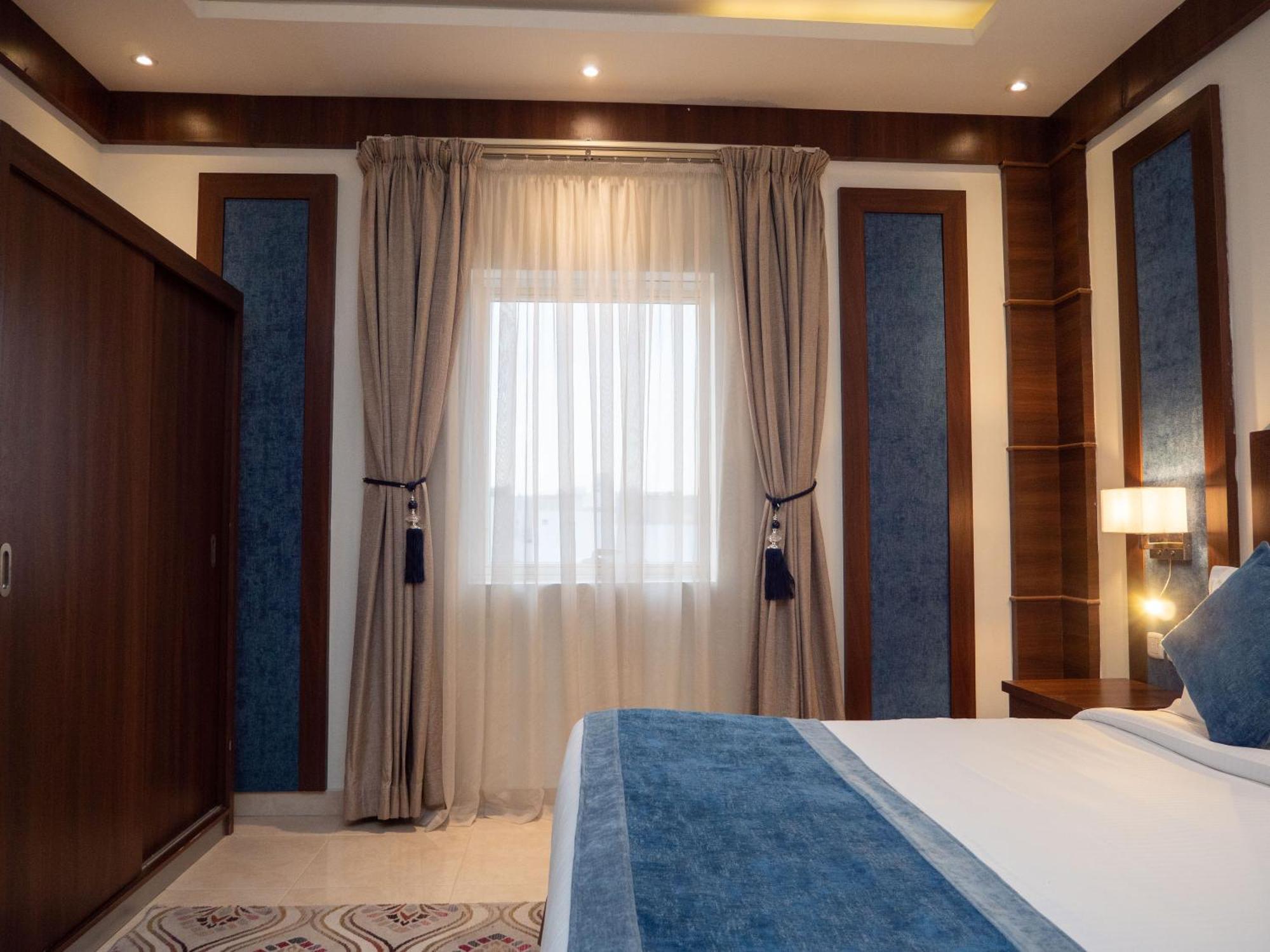 Innyar Hotel Рияд Екстериор снимка
