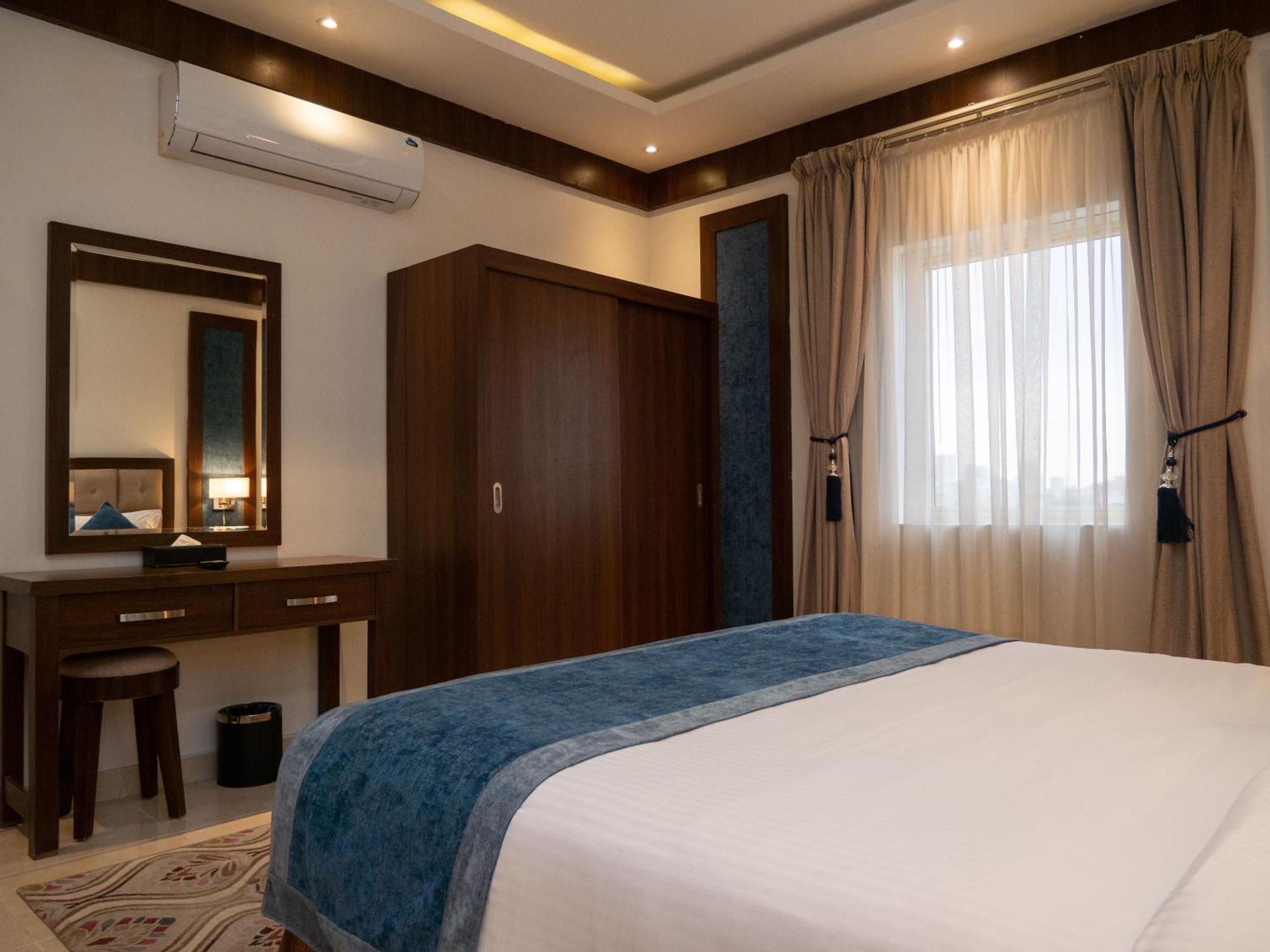Innyar Hotel Рияд Екстериор снимка